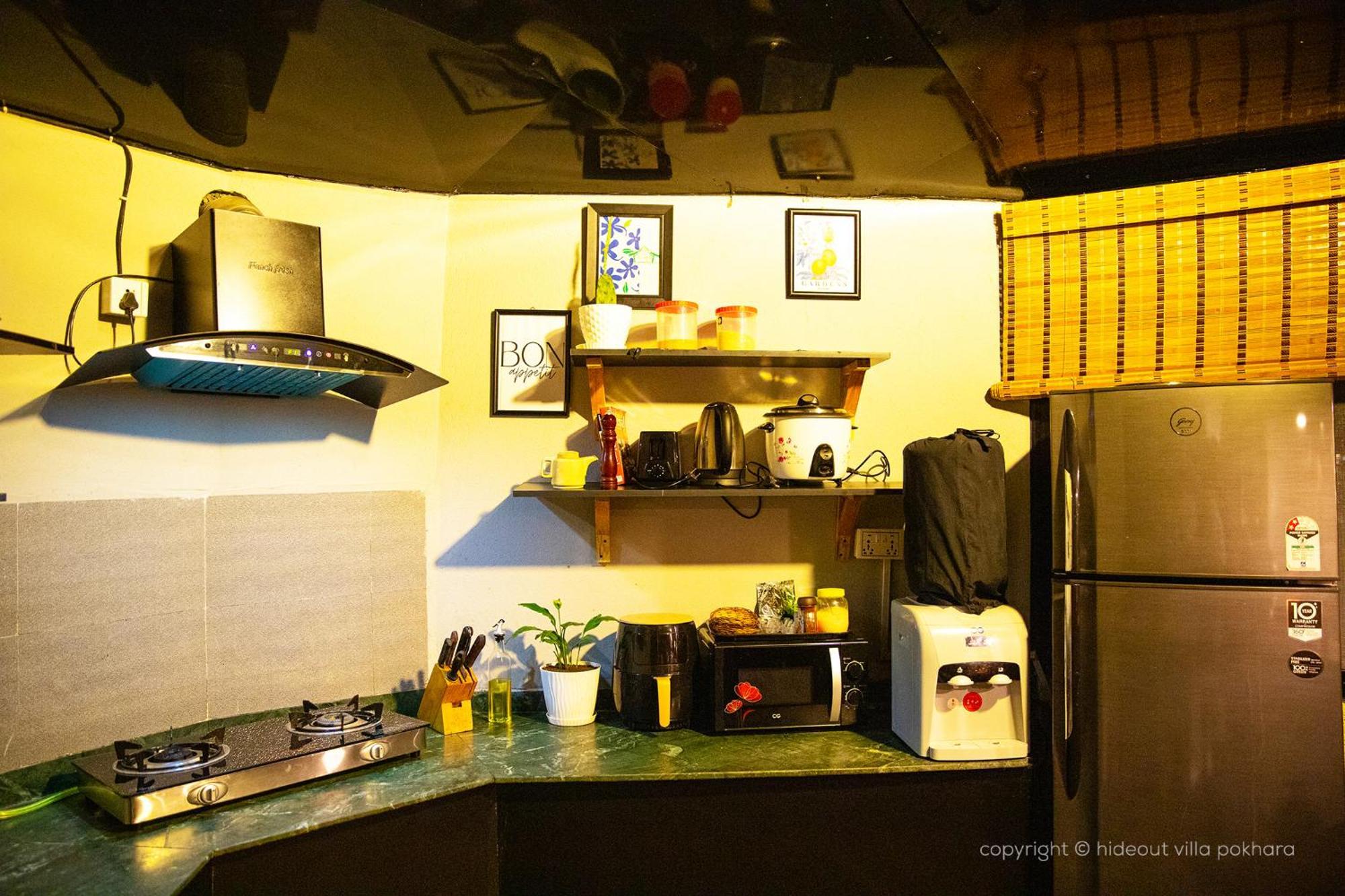 The Hideout Villa פוקהרה מראה חיצוני תמונה